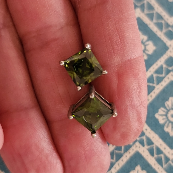 Silver earrings with green gemstone
